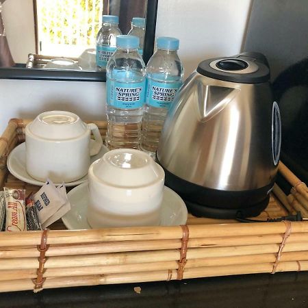 Kent Travellers' Inn Coron Zewnętrze zdjęcie