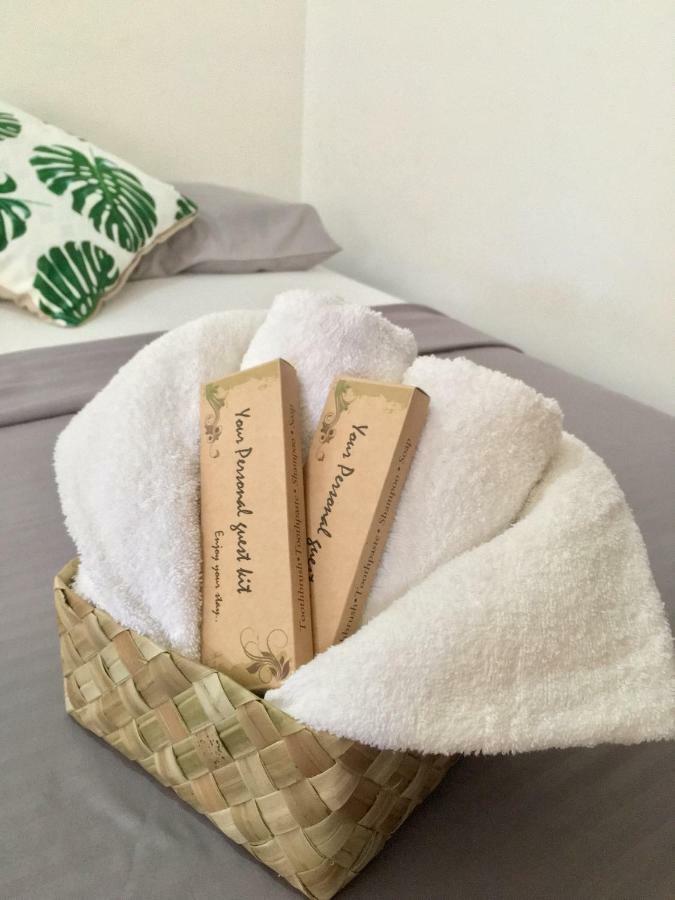 Kent Travellers' Inn Coron Zewnętrze zdjęcie